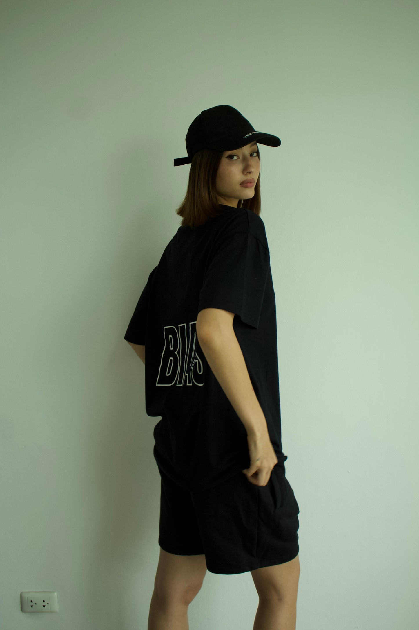 BIAS HOLLOW TEE